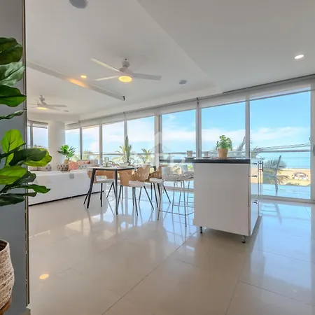Apartment Morros Epic Beachfront