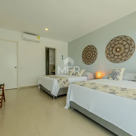 Morros Epic Beachfront *