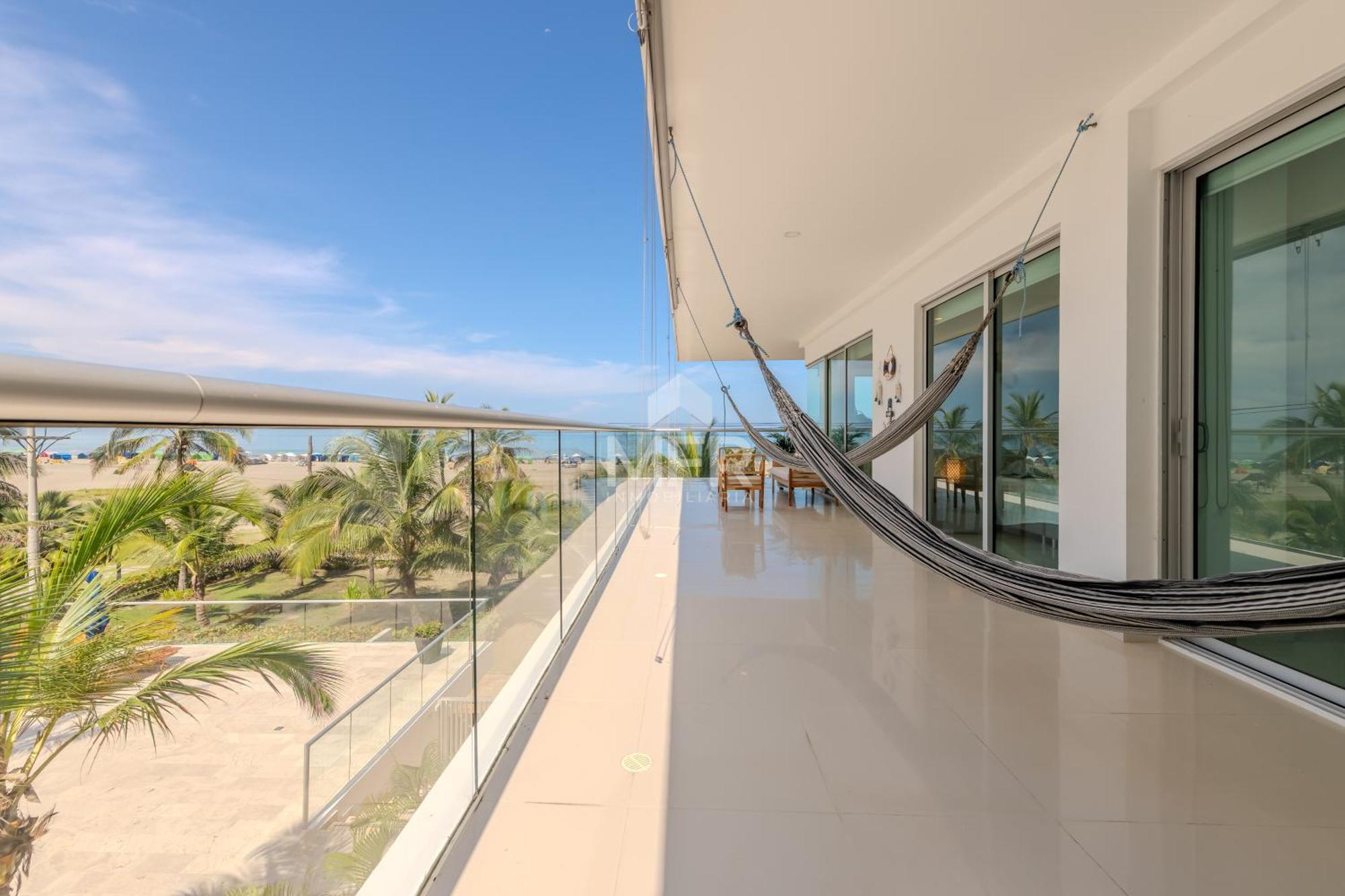 Morros Epic Beachfront Cartagena