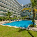 Morros Epic Beachfront Apartment