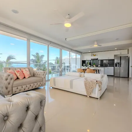 Morros Epic Beachfront Apartamento