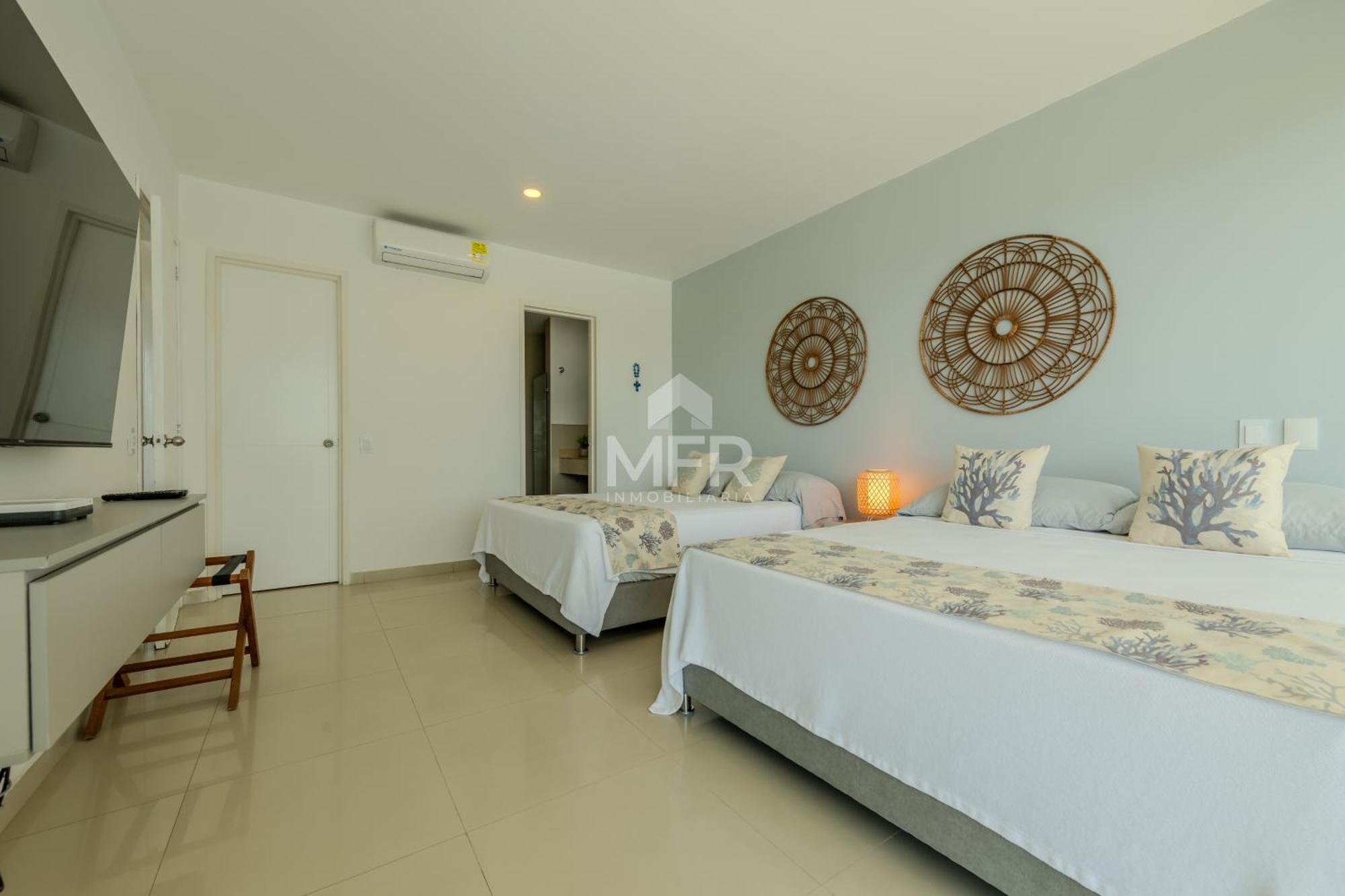 Morros Epic Beachfront *